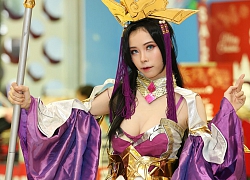 Giới trẻ Sài Gòn mạnh tay chi tiền để thi "cosplay"