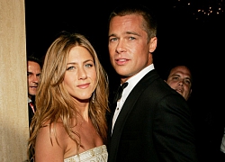 Jennifer Aniston mời Brad Pitt dự tiệc Giáng sinh