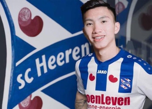 SC Heerenveen "trảm" ngôi sao, cơ hội đến với Đoàn Văn Hậu