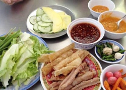 Tới Ninh Hòa (Khánh Hòa), đừng quên ăn chả cuốn lề đường