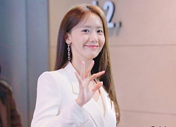 Yoona thu hút sự chú ý với phong cách mới lạ