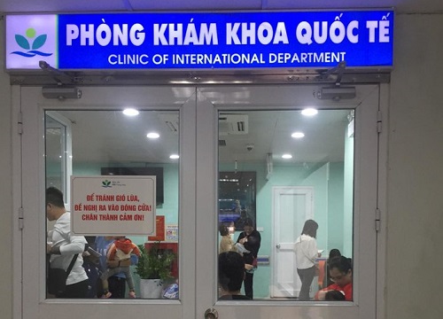 Bị tố cho trẻ 1 tuổi uống thuốc kháng sinh hết hạn gần 1 tháng, BV Nhi Trung ương lên tiếng thừa nhận, xem xét kỷ luật điều dưỡng phát thuốc