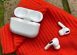 Không còn hàng để bán, AirPods Pro bị nhiều 'con buôn' thổi giá cao ngất