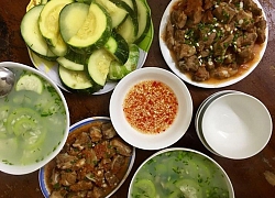 Ngọt lành canh nghêu nấu bầu non nơi &#8220;mỏ nghêu&#8221; làng biển