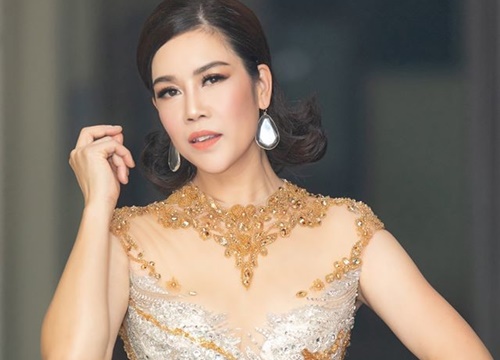 Thu Phương - nữ ca sĩ gạo cội chuyên gia hát hit đàn em