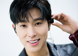 Yunho (DBSK) vẫn bị ám ảnh khi suýt chết vì bị anti-fan đầu độc bằng nước cam chứa keo siêu dính