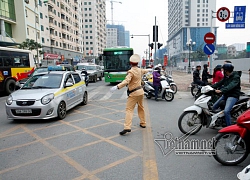 Buồn 1 phút trên đường: Sao ô tô, xe máy không nhường người đi bộ như ở Pháp?