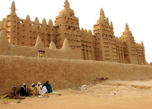 Câu chuyện về nhà thờ Hồi giáo Lớn ở Djenné - Tòa nhà được xây bằng gạch bùn lớn nhất thế giới