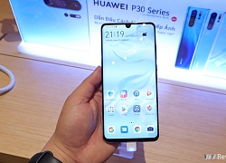 Huawei vẫn bán "chạy" smartphone bất chấp tất cả