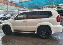 Lexus GX 470 cũ rao bán rẻ hơn Hyundai Santa Fe 'đập hộp', chủ xe nói: 'Chỉ việc đi luôn không cần làm gì'