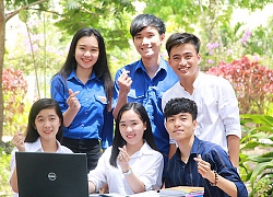 Những trang "thú tội" đậm chất cà khịa các trường đại học: NEU Confessions toàn bịa drama kì quái, sinh viên RMIT toàn mùi khoe tiền