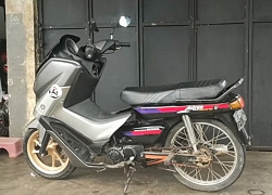 Phì cười với sự kết hợp giữa xe số Honda và xe tay ga Yamaha