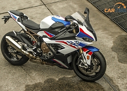 Cận cảnh mẫu xe mô tô BMW S1000 RR 2020 vừa ra mắt thị trường Việt Nam