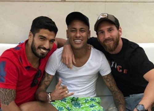 Neymar và Messi tái ngộ tại lễ kỷ niệm 10 năm ngày cưới của Suarez