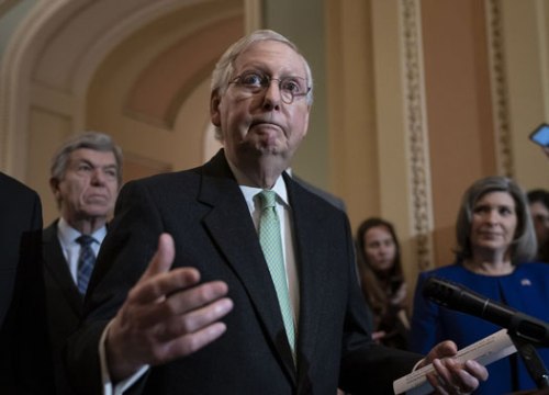 Thượng nghị sĩ Mitch McConnell: Phiên xử ông Trump có thể cho phép nhân chứng tham dự