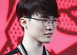 Ái mộ Faker điên cuồng, nam idol số 1 Hàn Quốc gọi Quỷ Vương là "anh" ngọt lịm dù lớn hơn tới 13 tuổi