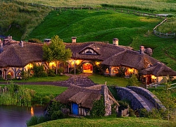 Bước vào ngôi làng Hobbit ở New Zealand