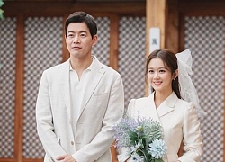 Jang Nara lên tiếng về nghi vấn "phim giả tình thật" với Lee Sang Yoon vì đóng cảnh nóng quá mùi mẫn