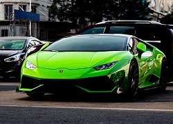 Lamborghini Huracan xanh cốm - những siêu xe nổi bật trên đường phố