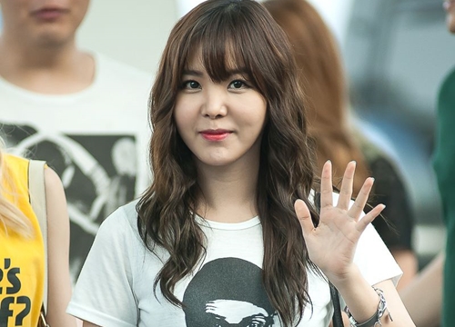 Raina rời Pledis Entertainment sau 10 năm gắn bó