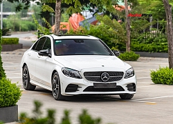 Giữa lúc BMW giảm giá hàng trăm triệu, Mercedes-Benz tăng giá 6 mẫu xe từ ngày 1/1/2020, cao nhất 210 triệu đồng