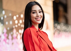 Gặp Trần Tiểu Vy ngày 1/1: Mỹ nhân 2000 đầu tiên lên ngôi Hoa hậu, người đẹp đầy năng lượng đại diện 10x bứt phá thập kỷ mới