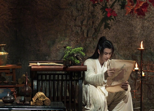 Hữu Phỉ tung thính đặc biệt: Vương Nhất Bác say sưa ngắm hình mẹ một con Triệu Lệ Dĩnh không rời mắt