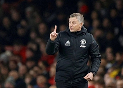 Man Utd &#8216;phơi áo&#8217; ở Emirates, Ole gây sốc: &#8220;Tôi hài lòng với 2 cậu ấy&#8221;