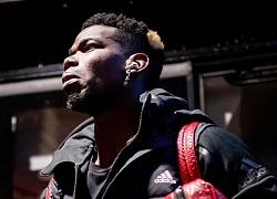 Pogba nén đau cứu MU rồi tái phát chấn thương