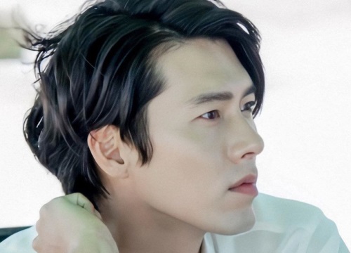 "Soái ca Triều Tiên" Hyun Bin gây bão mạng với góc nghiêng sắc lẹm như dao rọc giấy, sống mũi hiếm có khó tìm