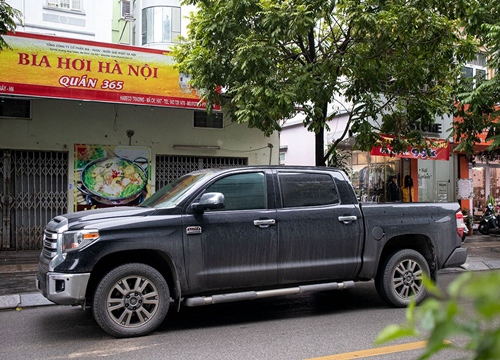 Toyota Tundra 1974 Edition, siêu bán tải hiếm gặp ở Việt Nam