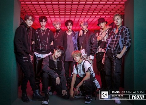 Boygroup sắp ra mắt của Brave Entertainment dính nghi án đạo nhái iKON