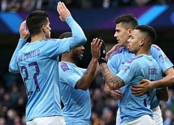 Man City Man United: Vì chiếc cúp cuối cùng?