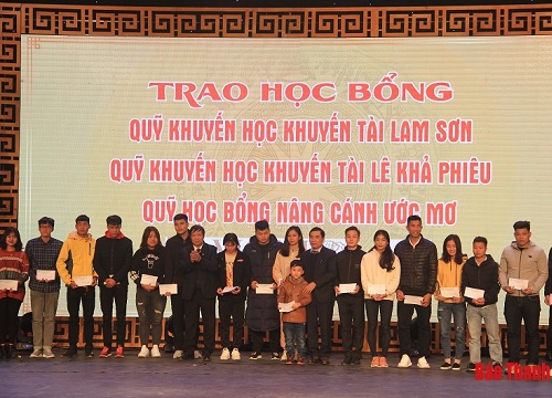 "Tết khuyến học" xứ Thanh