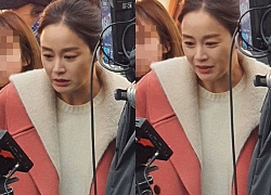 Giật mình với nhan sắc của Kim Tae Hee khi bị chụp lén