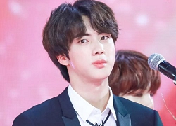 Jin (BTS) nhận được cúp 'Gương mặt điêu khắc đẹp trai nhất thế giới'