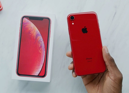 Apple đang khắc phục sự cố mà người dùng iPhone XR gặp phải với nhà mạng tại Anh