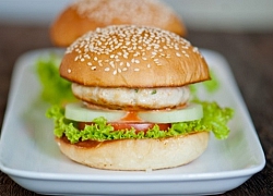 Cách làm với Hamburger gà ngon tuyệt