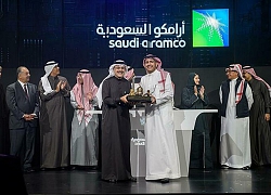 Cổ phiếu đại gia dầu mỏ Saudi Aramco 'rơi' xuống đáy kể từ khi IPO