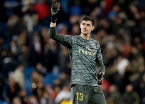 Courtois bị tố ngoại tình ngay trong lúc bạn gái đang mang bầu