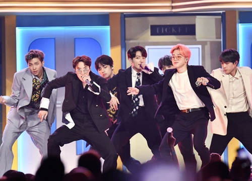 Fan truyền tay nhau dàn line up được cho là sẽ biểu diễn GRAMMY 2020: BTS bất ngờ có mặt!