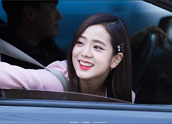 Học cách sử dụng phụ kiện cho tóc vừa đẹp vừa sang như Jisoo (BlackPink)