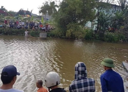 Nữ giáo viên nhảy sông tự tử, nghi bị trầm cảm