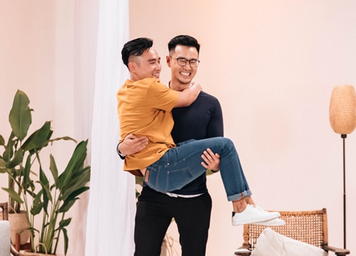 Thêm 1 cặp đôi LGBT chính thức hẹn hò sau khi tham gia show mai mối của VJ Dustin Phúc Nguyễn!