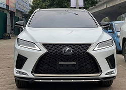 Lexus RX350 F-Sport 2020 đắt hơn hàng chính hãng gần 1 tỷ đồng có gì?