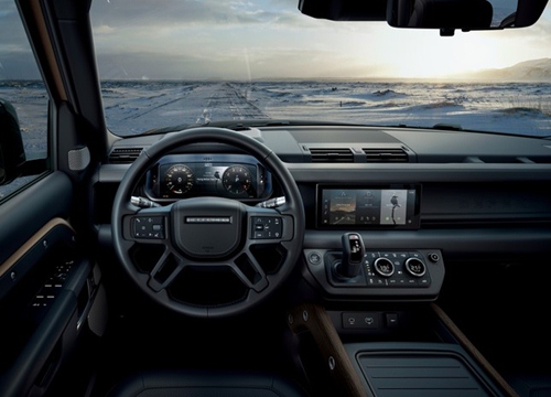 Land Rover Defender 2020 trang bị E-sim và hệ điều hành Blackberry QNX