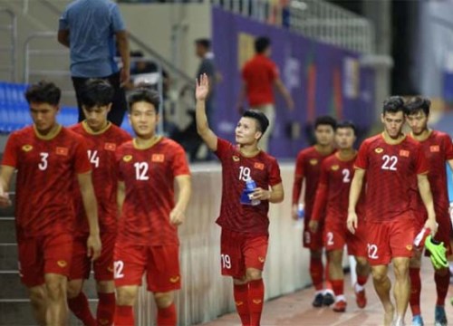 U23 Việt Nam đại chiến U23 UAE: Chơi không chiến với gã khổng lồ Tây Á?