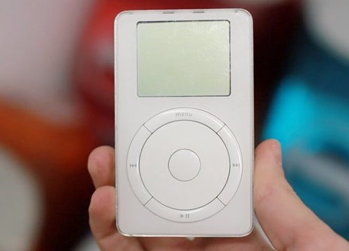 Chuyện bất ngờ về chiếc iPod huyền thoại của Apple lần đầu bật mí