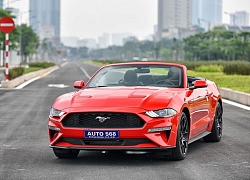 Ford Mustang 2018 mui trần giá hơn 3 tỉ đồng tại Việt Nam