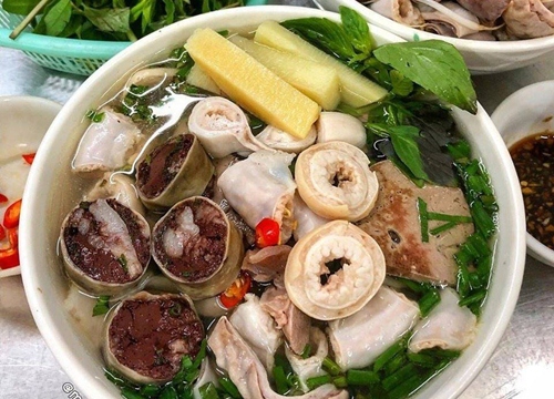 Món ngon từ lòng, dồi cho ngày Hà Nội mưa rét